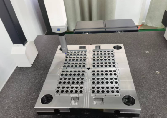 多腔模架 多腔模架